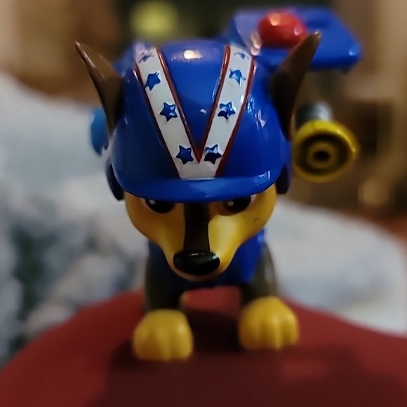 Nickelodeon Paw Patrol Winter Rescues Action Pack Chase ACTION FIGURE TOY - Picture 2 of 5